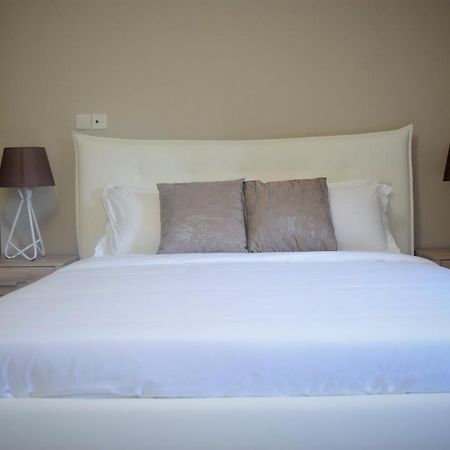 Aparthotel The Pool Labone Akra Zewnętrze zdjęcie