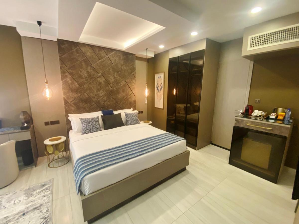 Aparthotel The Pool Labone Akra Zewnętrze zdjęcie