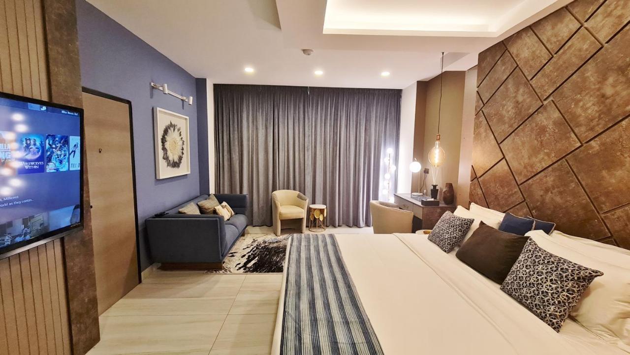 Aparthotel The Pool Labone Akra Zewnętrze zdjęcie
