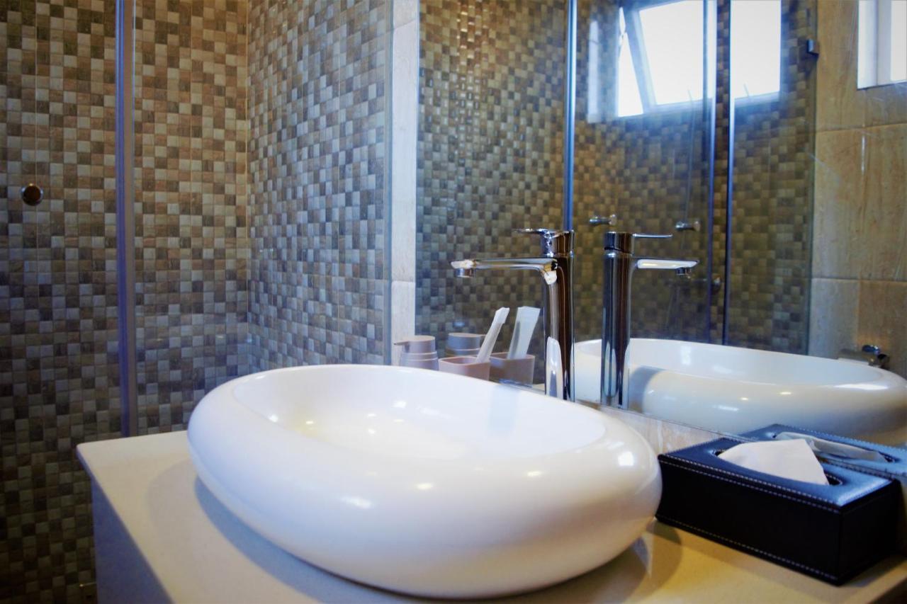 Aparthotel The Pool Labone Akra Zewnętrze zdjęcie